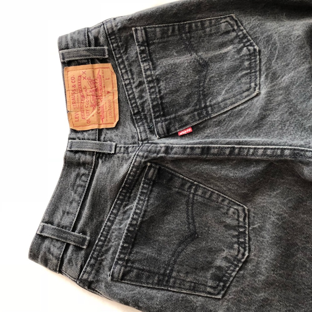 Vintage red label Levi’s. High waisted boyfriend